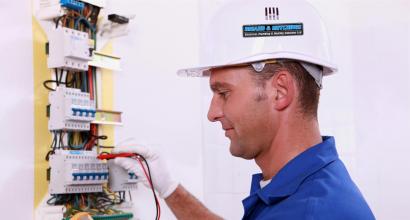 Electrical safety training: who needs it and why?